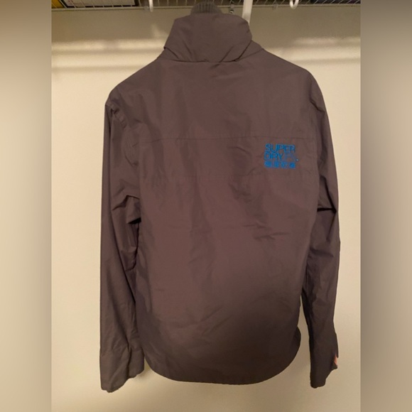 SuperDry The Iconic Windcheater - Picture 2 of 3